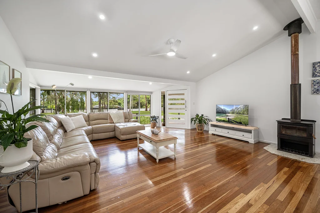 258 Glenview Road, Glenview, QLD 4553