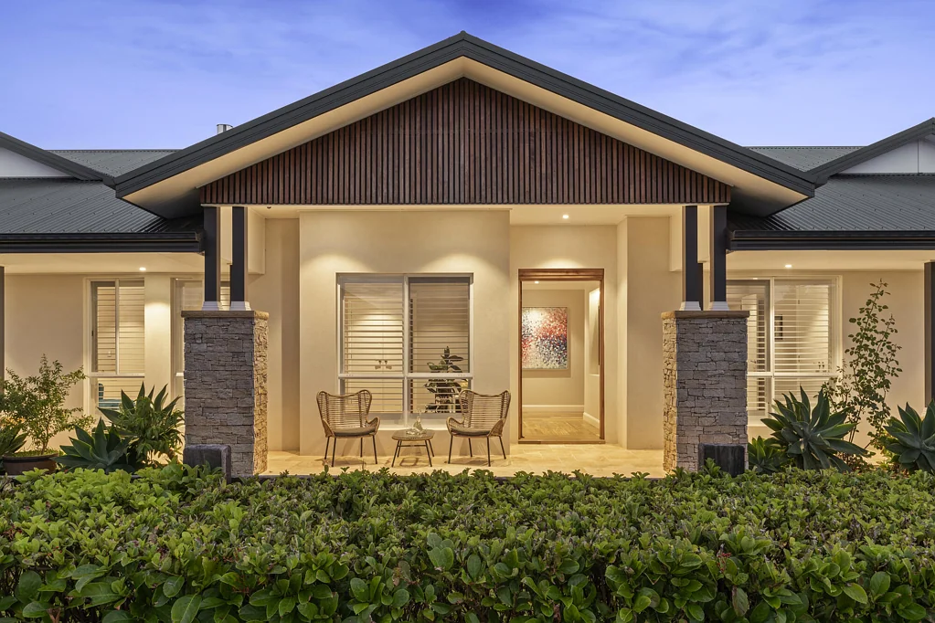 Pitt Town 9房  Ideal for Multigenerational Families or Extra Income with Second Residence