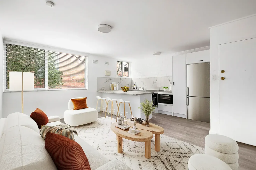 Renovated, Tranquil And Secure In Prestigious Locale