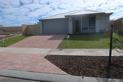 75 Eclipse Bend, Dalyellup, WA 6230, 4房, 2浴, House
