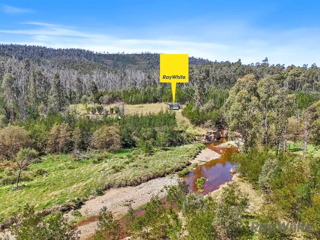 Nerrigundah Acres of serenity, tranquil flowing creek and an outlook for miles.