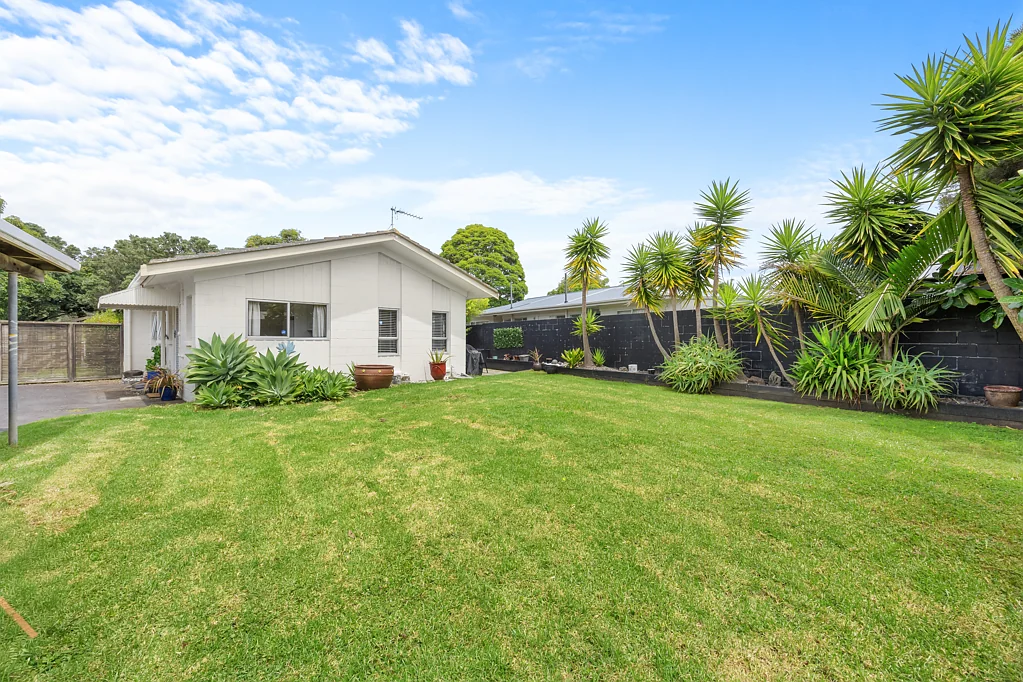 2/52 Merton Road, St Johns, Auckland City, Auckland