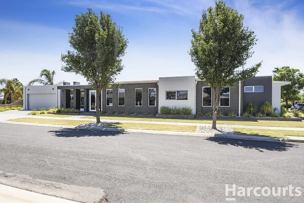 Horsham 4房  Exceptional Architectural Residence