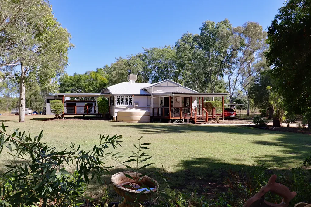 Biloela 4બેડરૂમ Lifestyle Living Minutes to Biloela