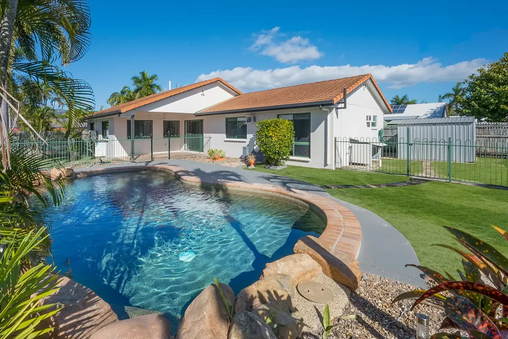 35 Colchester Crescent, Kirwan, QLD 4817