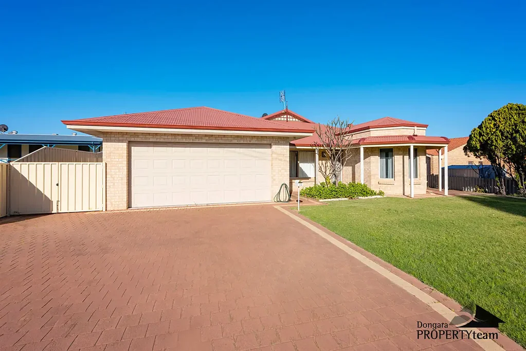 Port Denison 4બેડરૂમ Large Family Living in a Sought-After Coastal Location