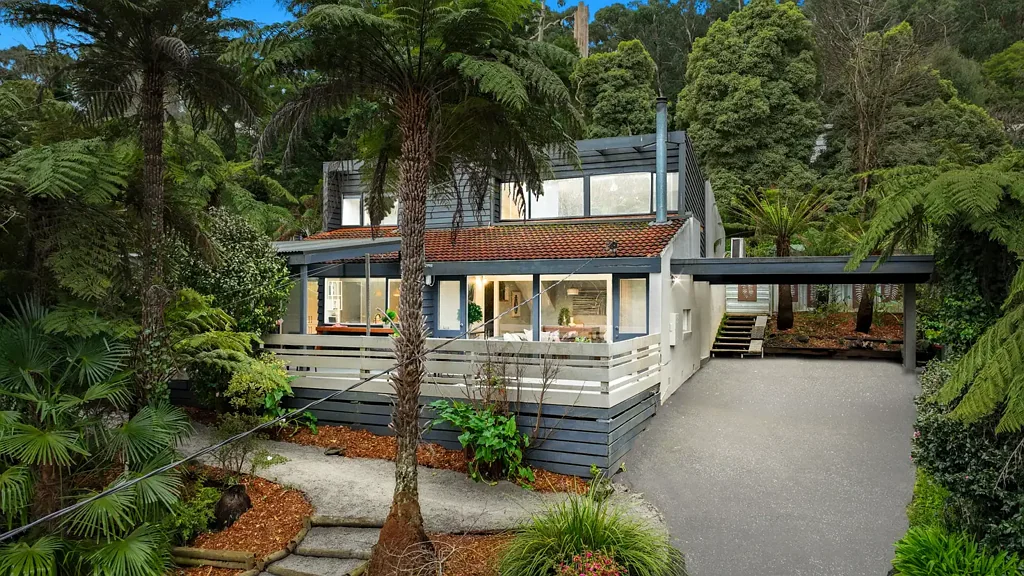31 Hazel Grove, Tecoma, VIC 3160