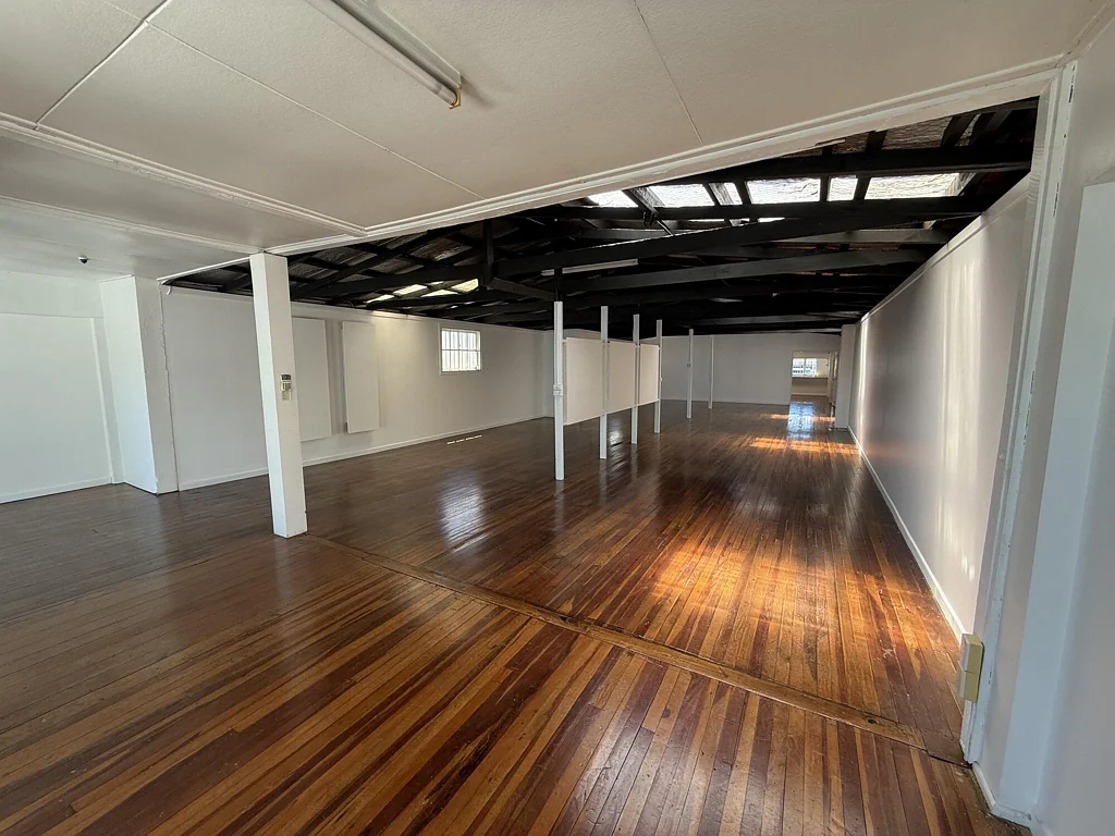 Nelson City Prime Nelson Location - invest, occupy or both