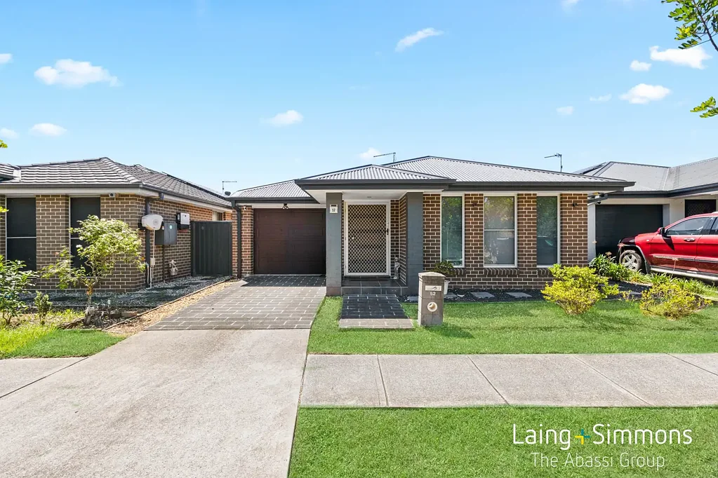 52 Howarth Street, Ropes Crossing, NSW 2760