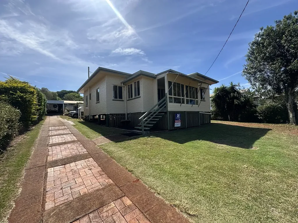 Childers 3Kwarto Timeless Charm, Modern Comfort – Your Perfect Weatherboard Home!