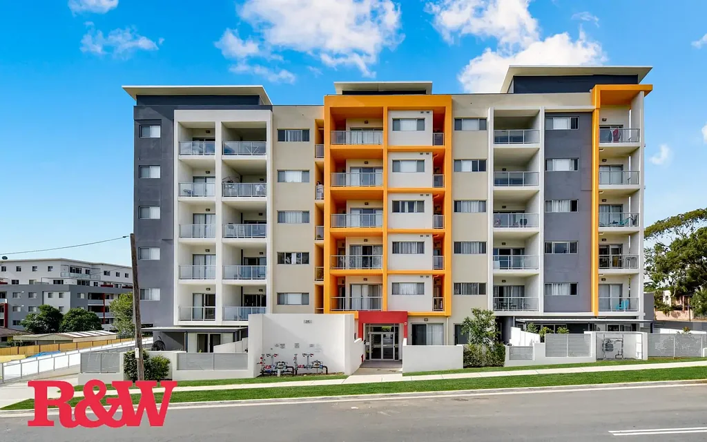 Stylish Apartment in the Heart of Campbelltown