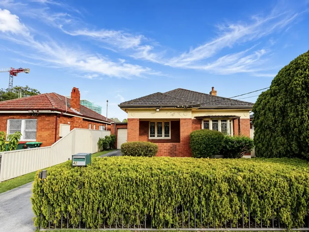 Spacious Family Home in a Convenient Villawood Location