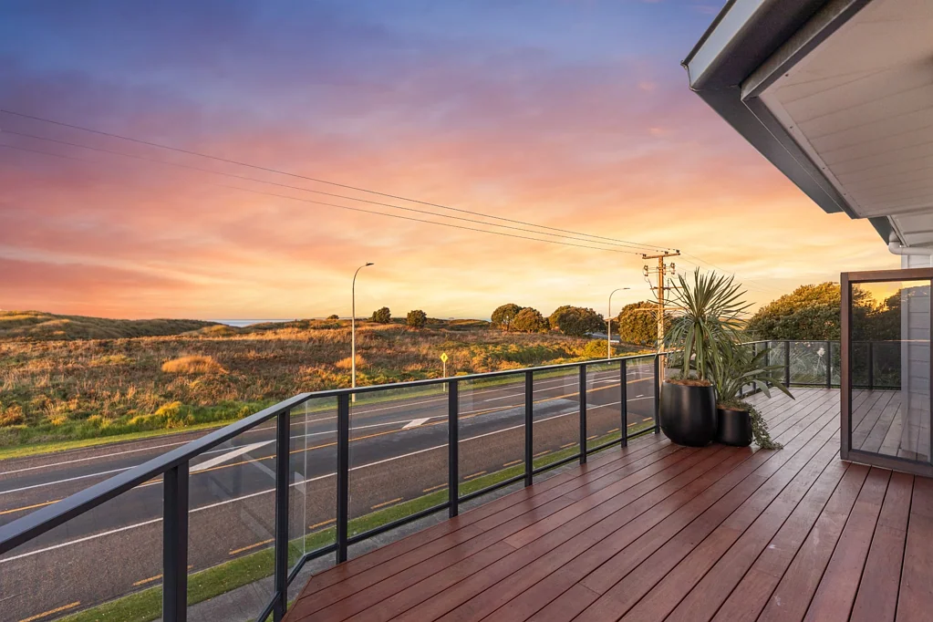 Papamoa 4房  Elevated Coastal Living