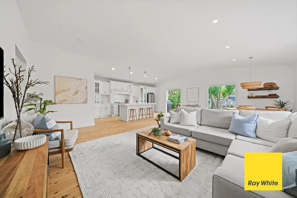Umina Beach 4 Slaapkamer Refined Coastal Elegance in South Umina's Most Desired Pocket