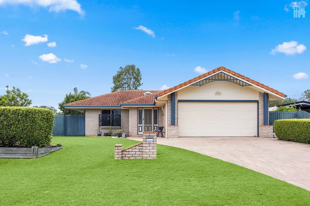 Prime Location, 3 Bedrooms Plus a Pool