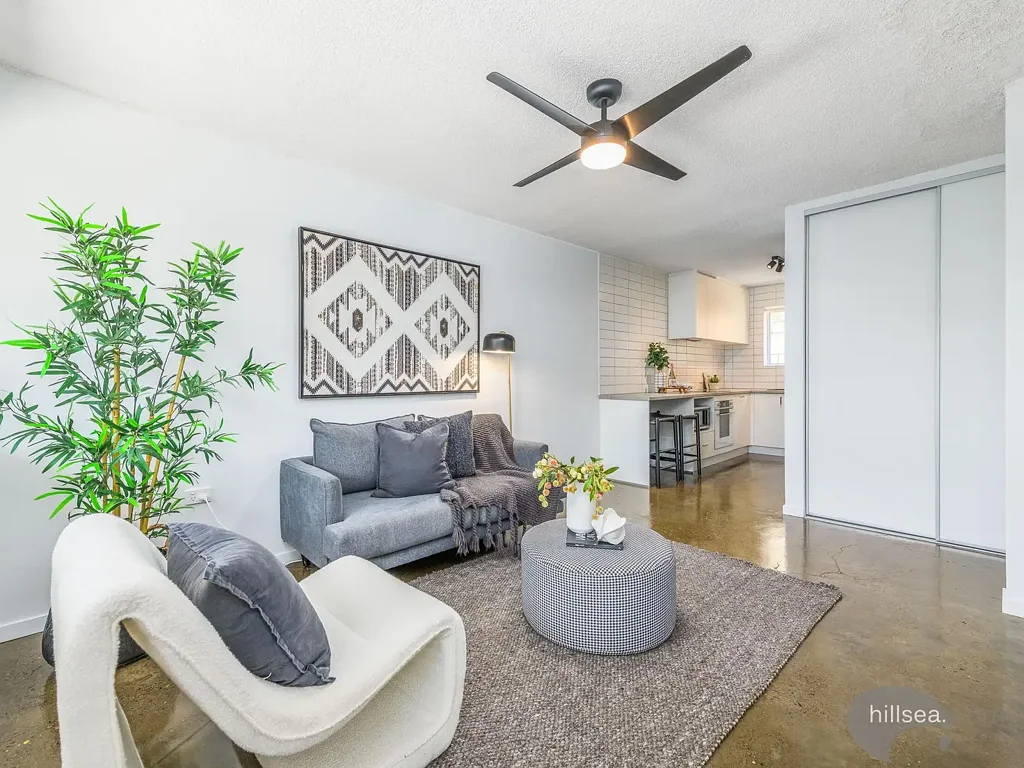 Southport 2ਬੈੱਡਰੂਮ STYLISH, FULLY RENOVATED 2 BEDROOM GEM IN THE HEART OF SOUTHPORT