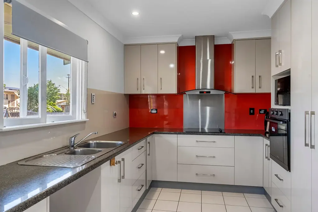 1 WILLIS STREET, Vincent, QLD 4814