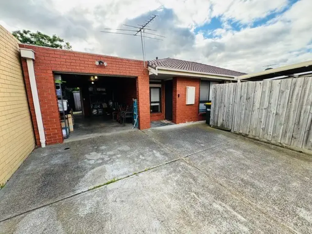 2/43 Grace St, St Albans, VIC 3021