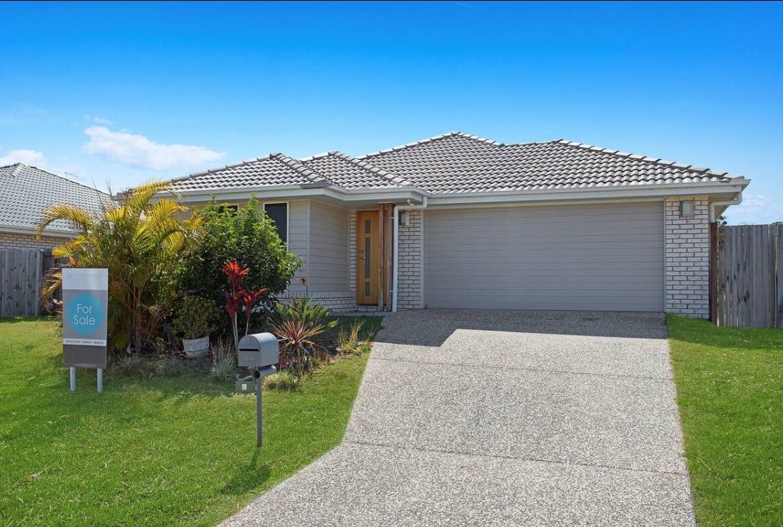 8 LACHLAN ST, GLENEAGLE QLD 4285, 0 chambres, 0 salles de bain, House