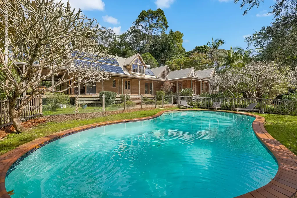 Burringbar 4 Slaapkamer Space, Character and an Exceptional Burringbar Lifestyle