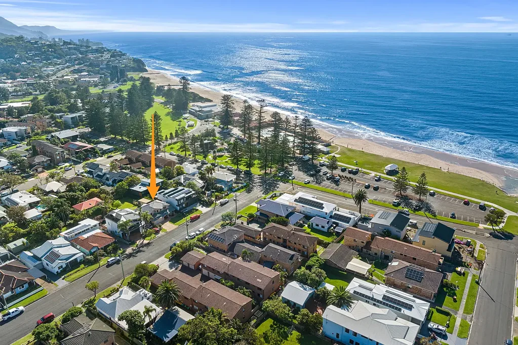 21 Ocean Street, Thirroul, NSW 2515