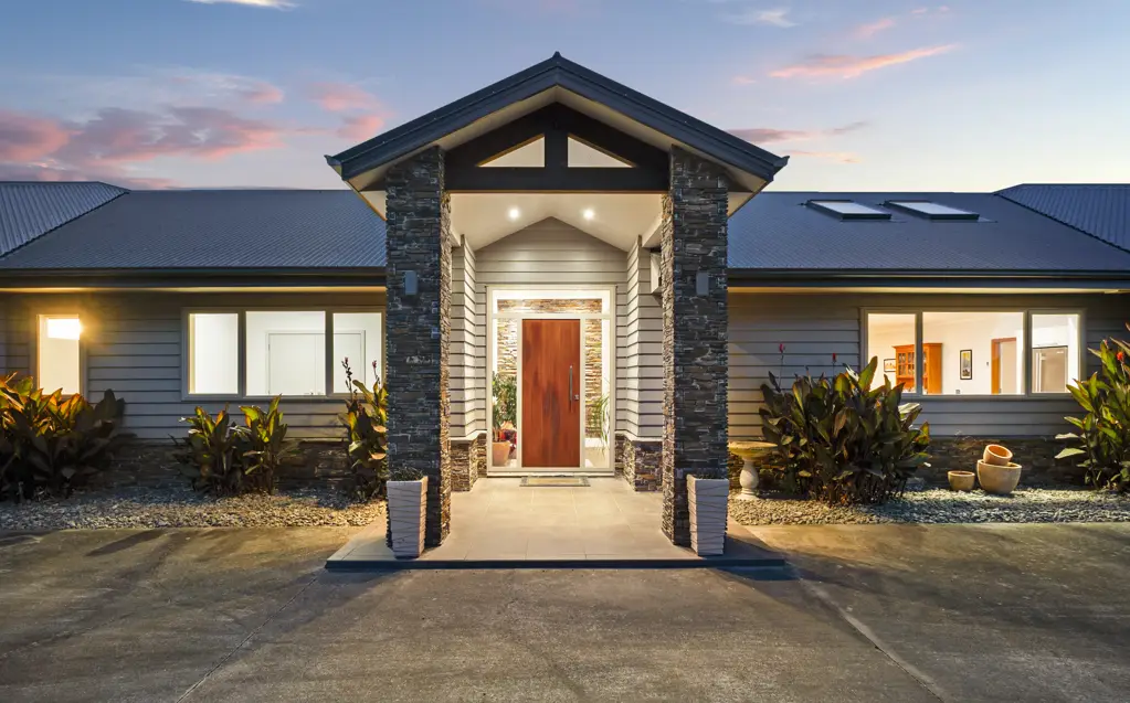 Ashhurst 5Kwarto Unparalleled home with stunning views