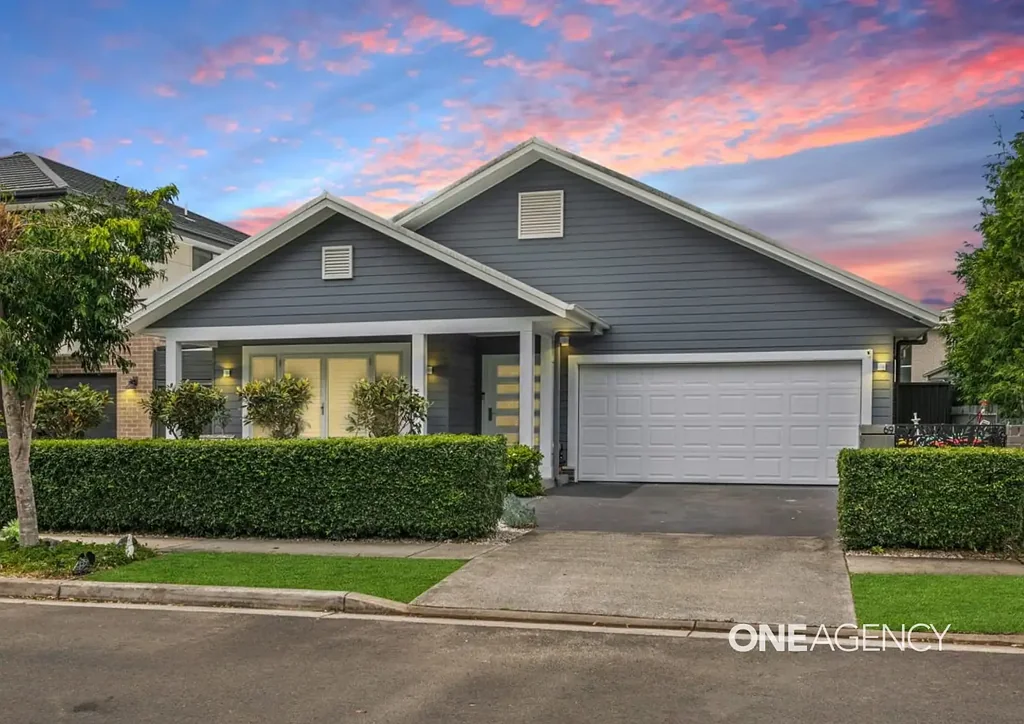 Calderwood 4 Bedroom PREMIUM DISPLAY HOME LIVING