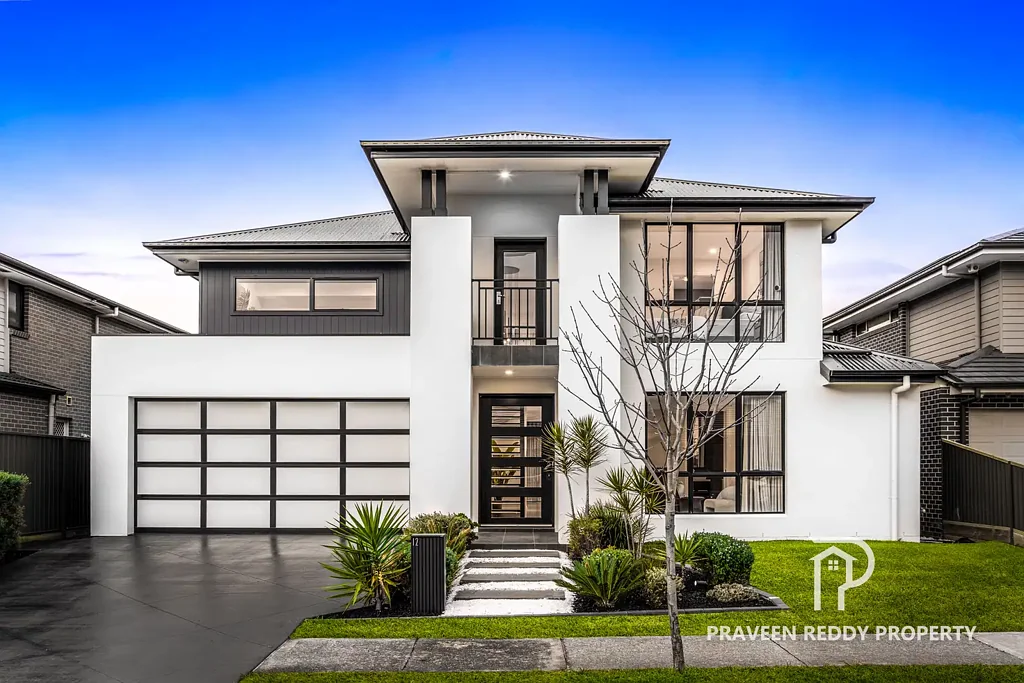 Marsden Park 5침실 Wisdom Homes Master Piece on 420sqm Land ,15m Frontage With 5 Bed,4 Ensuites & A Sparkling Pool !!