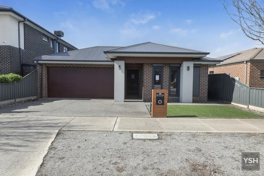 Fraser Rise 4 Bedroom DISCOVER YOUR DREAM HOME