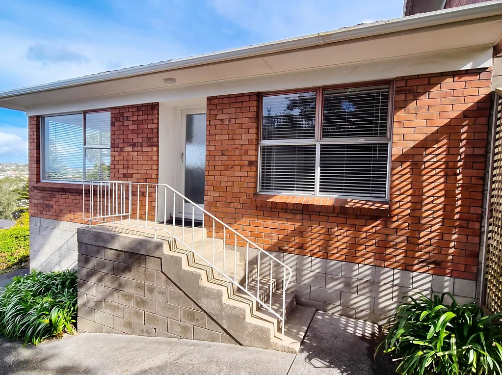 2 Beddy with Garage  - Lawns Included