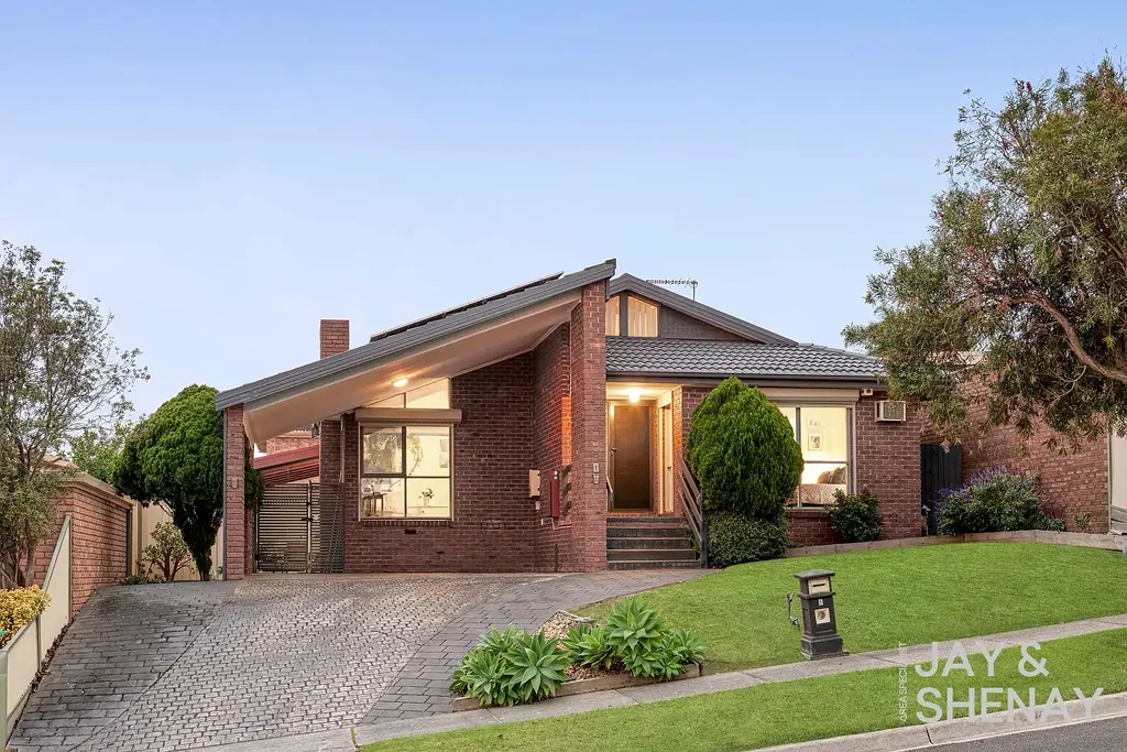 Endeavour Hills 4 Slaapkamer Very nice in Venice Gardens