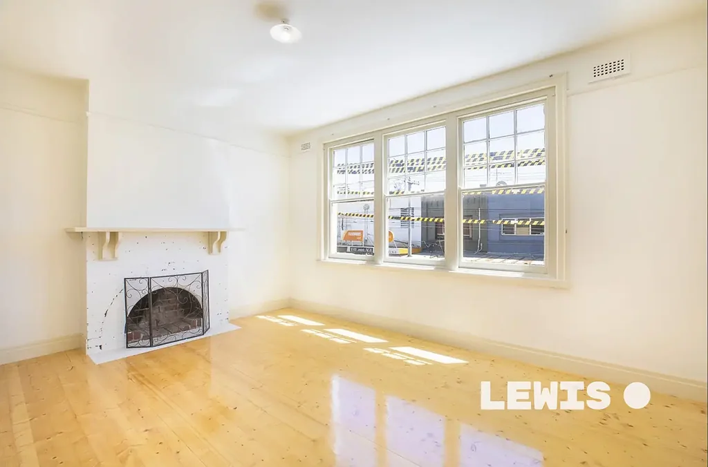 Caulfield South 3कमरा Versatile Investment or Owner-Occupier Opportunity in Prime Location