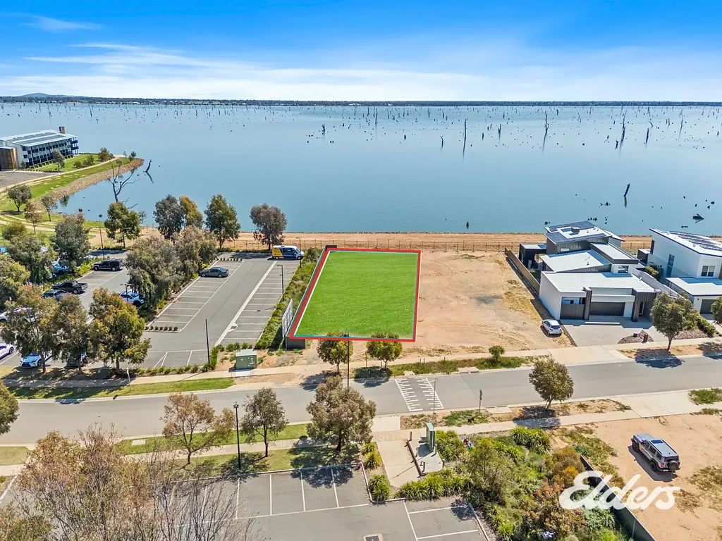 Yarrawonga SPEACTACULAR WATER VIEW ALLOTMENT IN SILVERWOOD'S ESTATE!