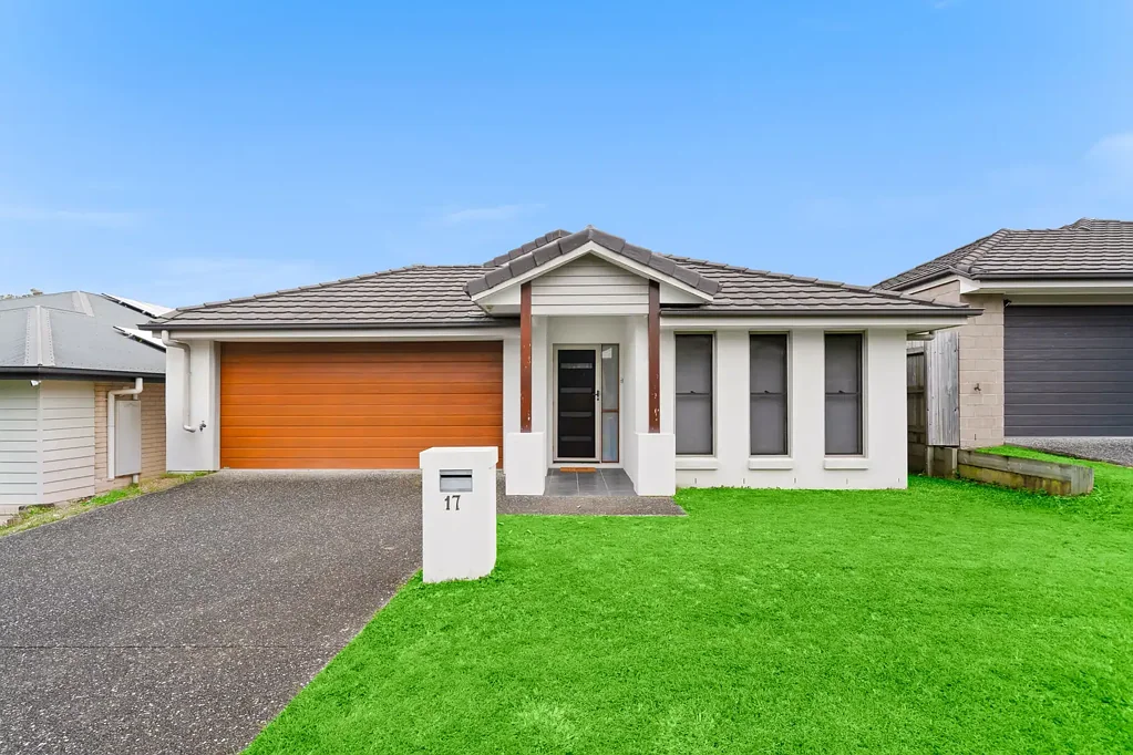 17 Barrington Circuit, Waterford, QLD 4133