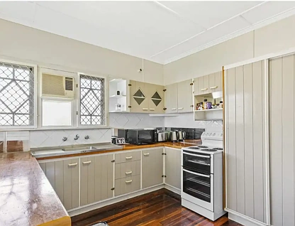 9 Boldeman Street, The Range, QLD 4700, 3 ਕਮਰੇ, 1 ਬਾਥਰੂਮ, House
