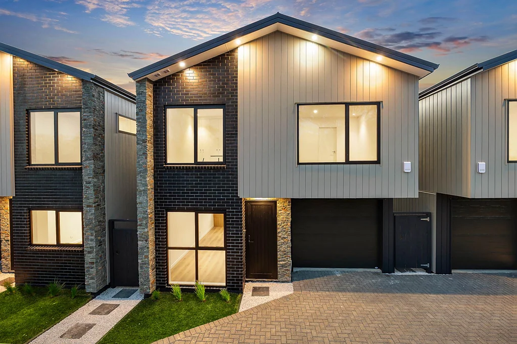 Northcote 3غرفة نوم Step into Sophistication & Comfort