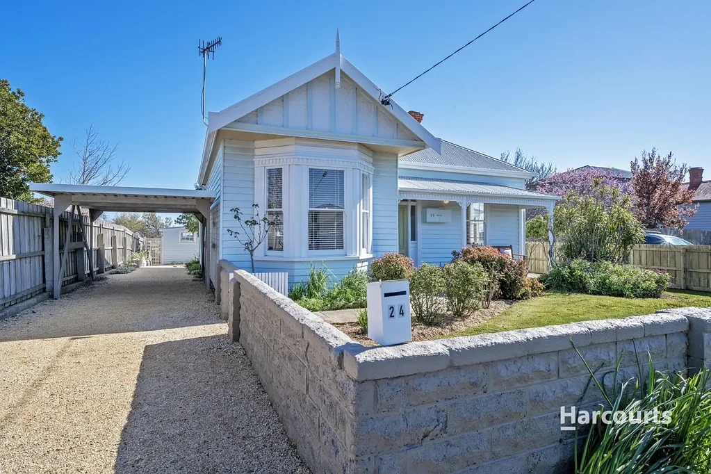 Montello 3બેડરૂમ Federation Charm, Cottage Gardens & Sweeping Coastal Views