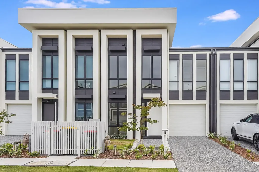 16 Annanvale Circuit, Mount Annan, NSW 2567