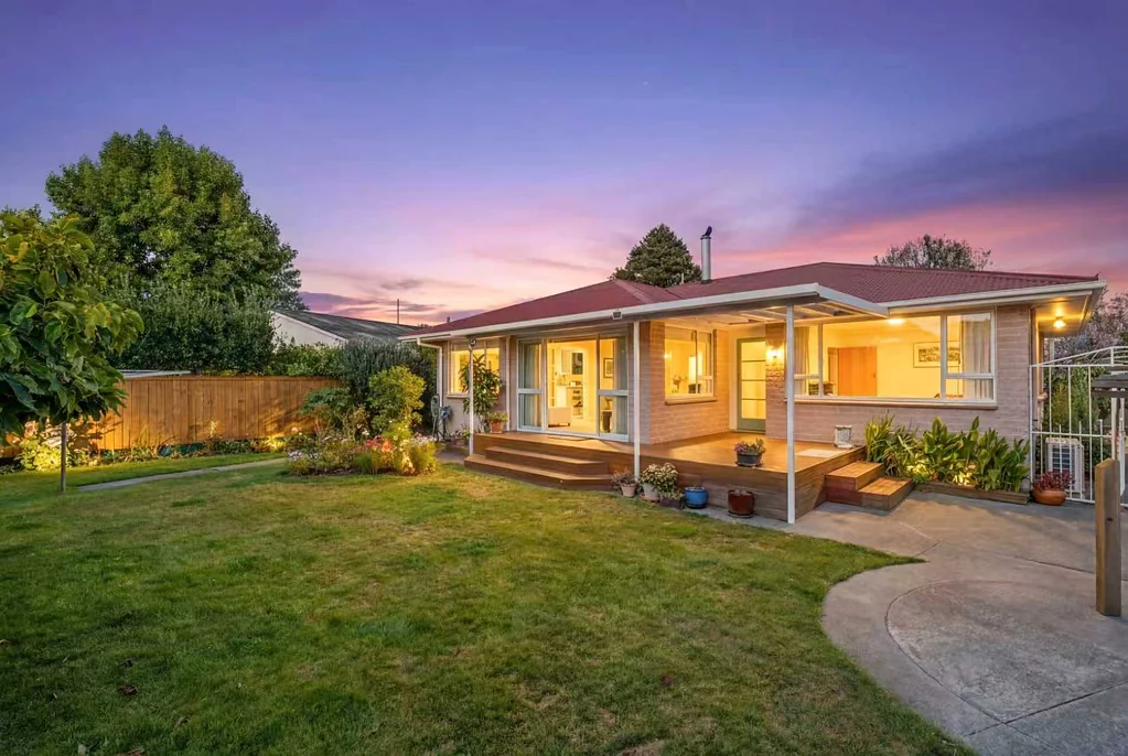 10 Ron Place, Bishopdale, Christchurch, Canterbury