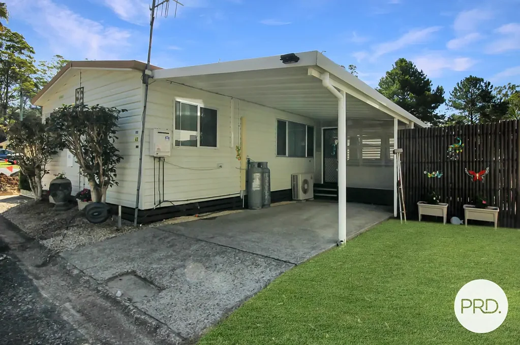 Address Withheld, Lakewood, NSW 2443