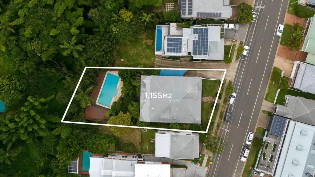 Paddington 6Kwarto Buy One or Both | Grand Queenslander on 1,155m² with Adjoining 609m² Vacant Land Available