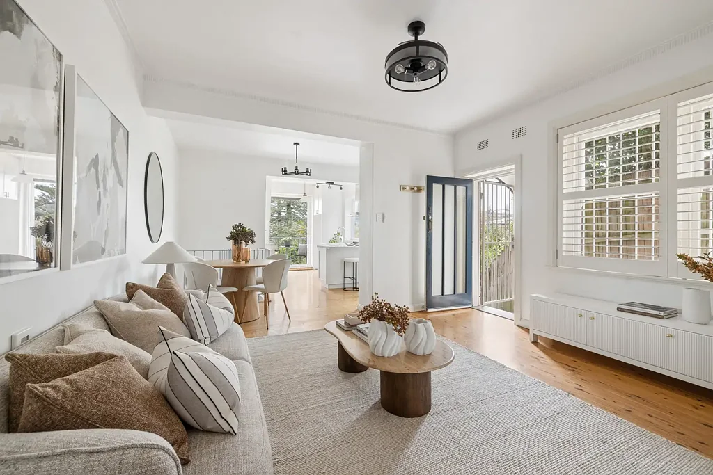 Woollahra 2બેડરૂમ NE sunlight / leafy valley views / boutique building