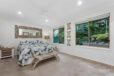 3 Crestside Close, Terrigal, NSW 2260, 5房, 3浴, House