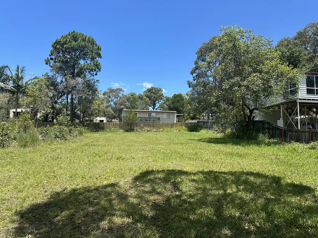 44 Francis Road, Macleay Island, QLD 4184