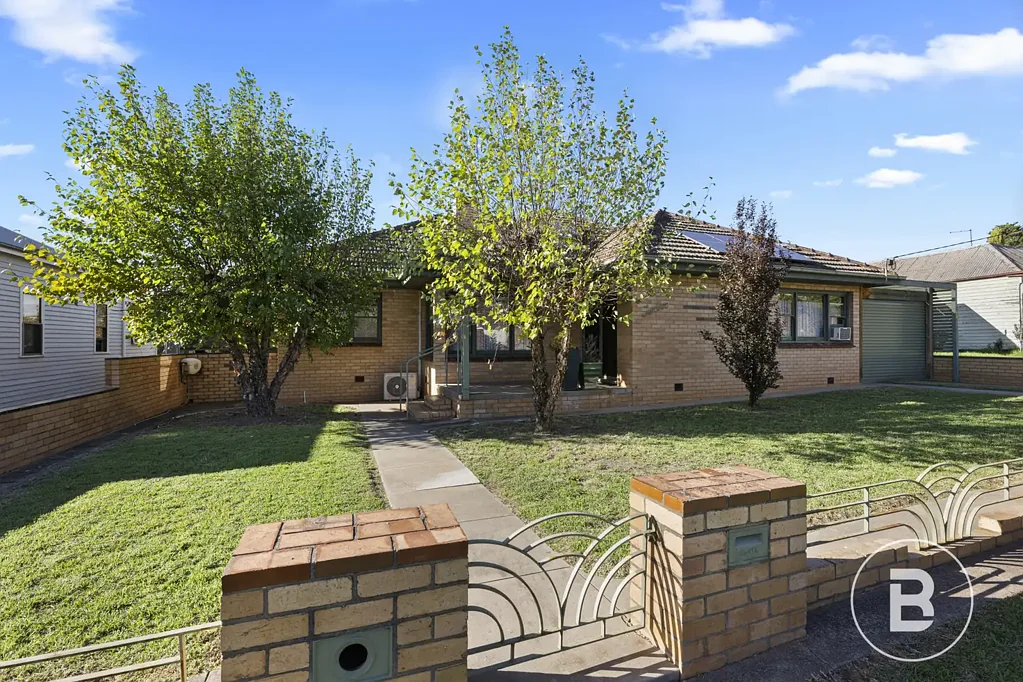 12 Barkly Street, Maryborough, VIC 3465