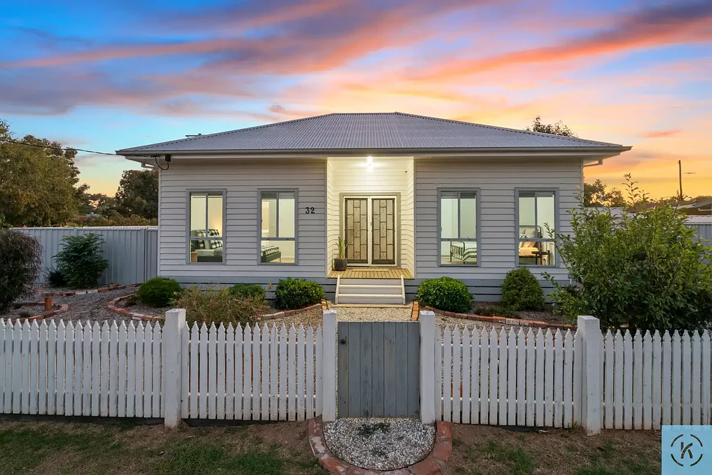 32 Calaway Street, Tocumwal, NSW 2714