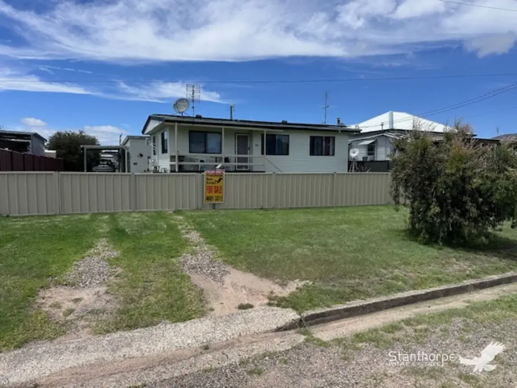 Wallangarra 3房  WALLANGARRA VIA STANTHORPE - FULLY RENOVATED 3 BEDROOM HOME 1/4 ACRE