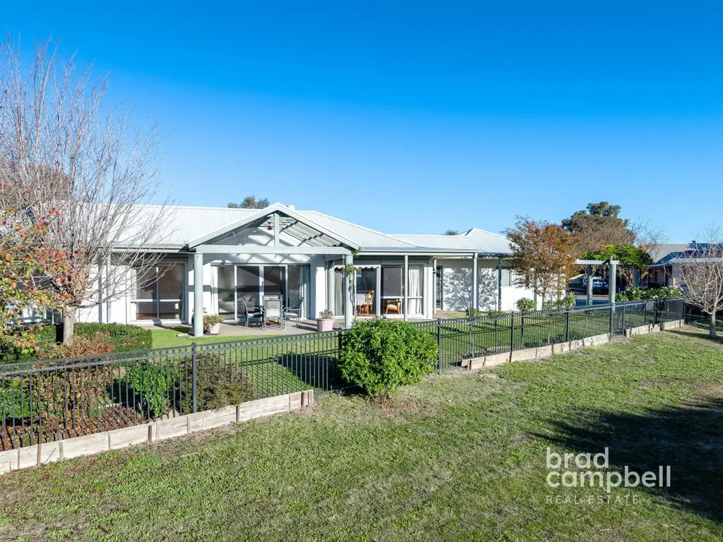 Shepparton 4 Bedroom PRIVATE & PEACEFUL LIVING WITH SWEEPING VIEWS