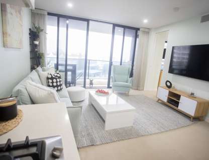 Address Withheld, Broadbeach, QLD 4218, 1 Bedrooms, 1 Bathrooms, Unit