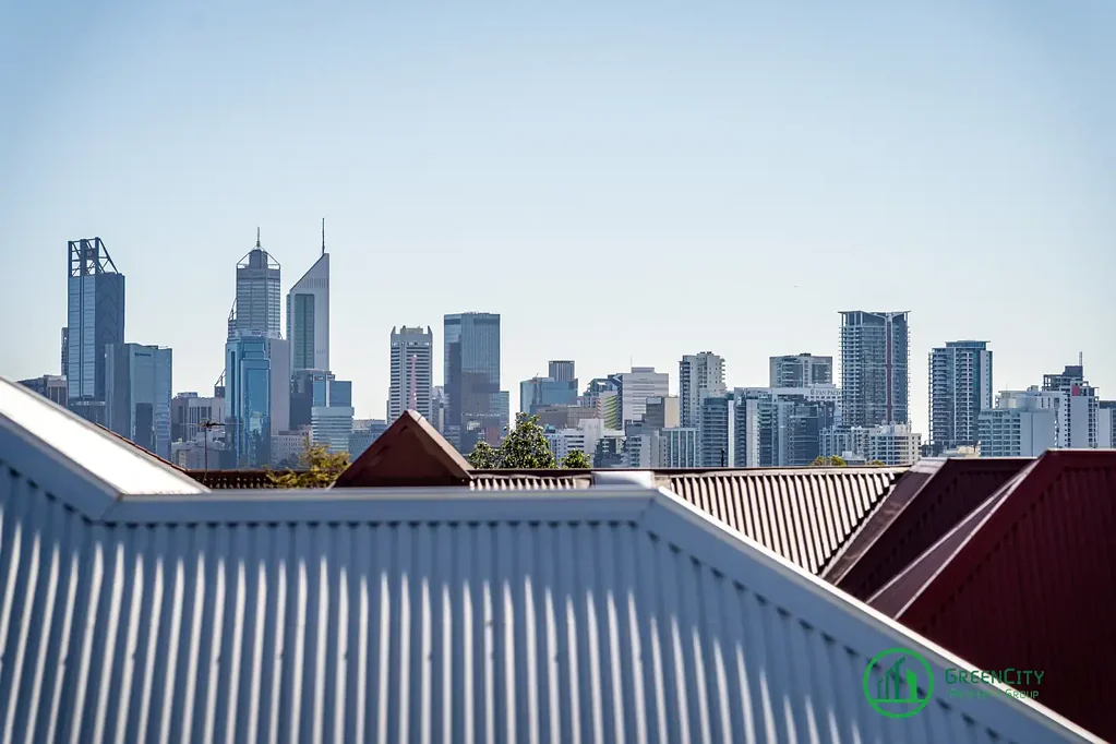 Victoria Park 3બેડરૂમ City Views, Two Living Areas & Convenience in the Heart of Victoria Parky!